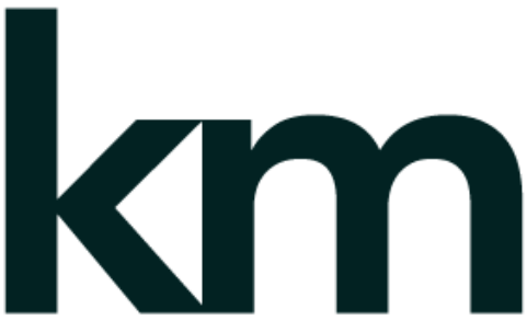 km logo